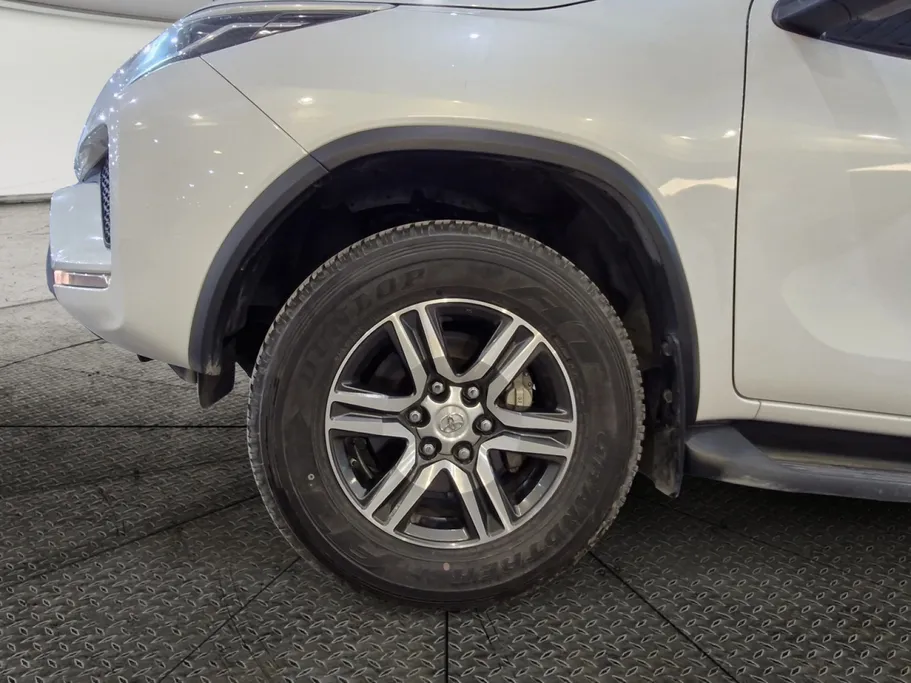 تويوتا فورتشنر GX 2025 