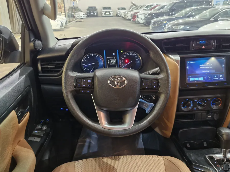 تويوتا فورتشنر GX 2025 