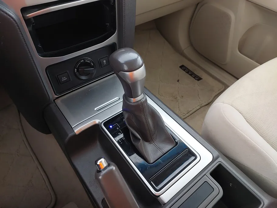 تويوتا برادو TXL 2023 