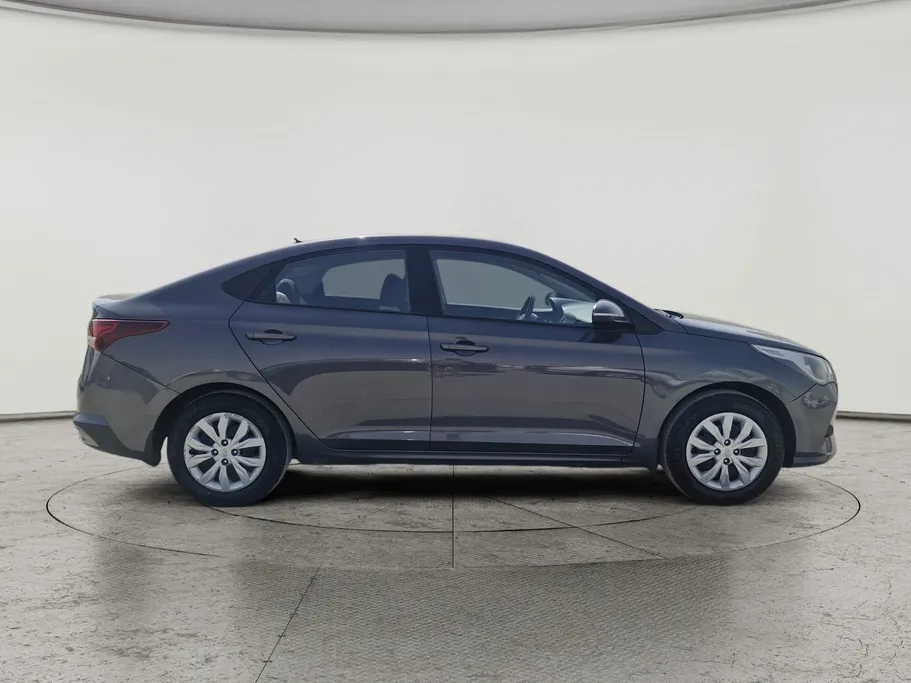 2022 Hyundai Accent Smart 