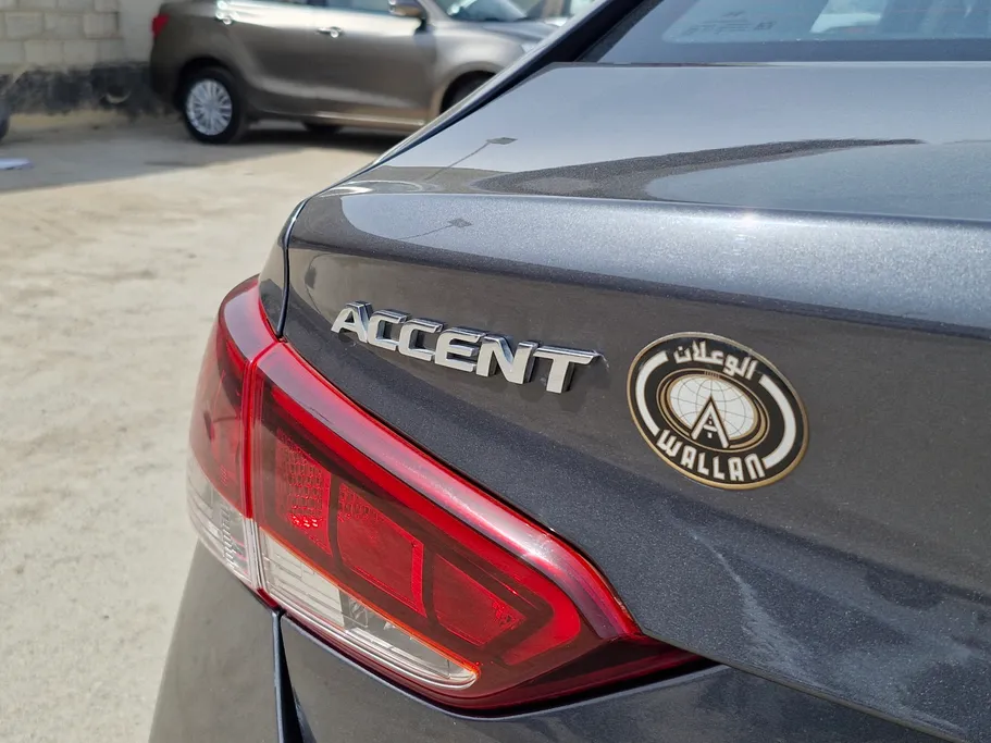 2022 Hyundai Accent Smart 