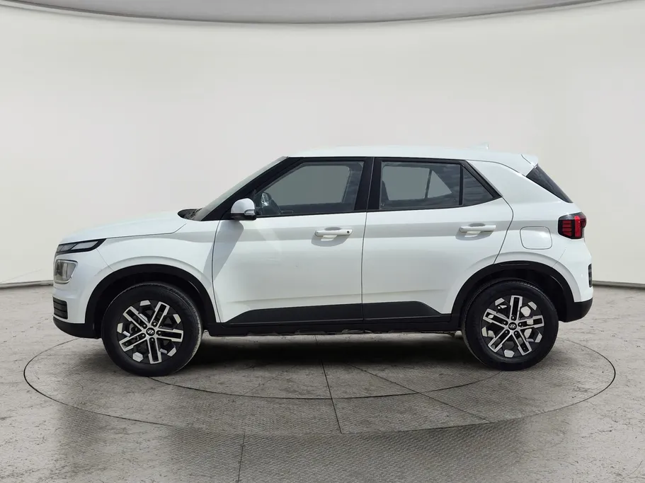 2024 Hyundai Venue Smart 