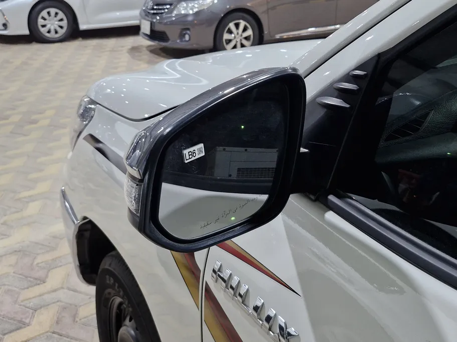 2025 Toyota Hilux GLS 