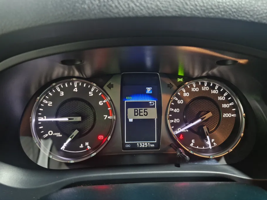 2025 Toyota Hilux GLS 