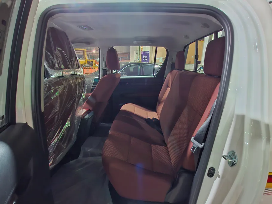 2025 Toyota Hilux GLS 