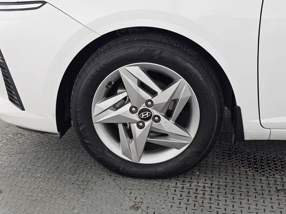 2024 Hyundai Accent Smart 