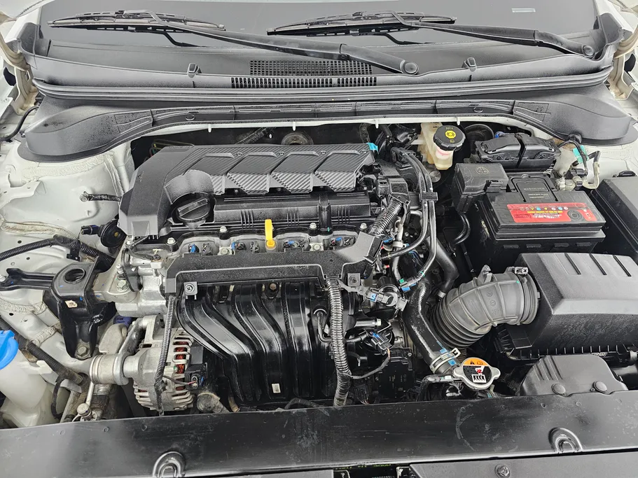 2024 Hyundai Accent Smart 