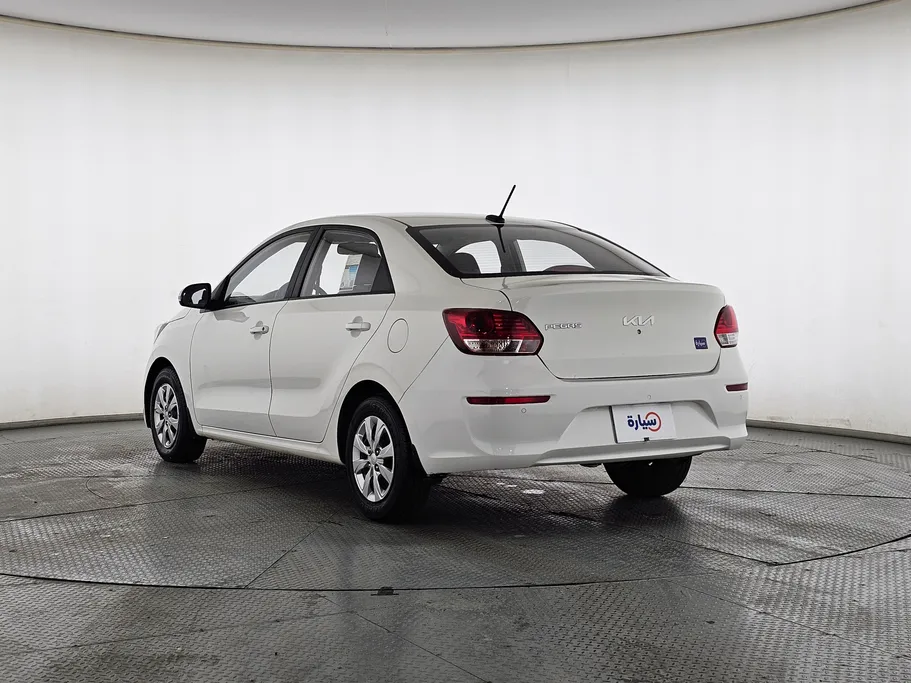 2024 Kia Pegas GL 