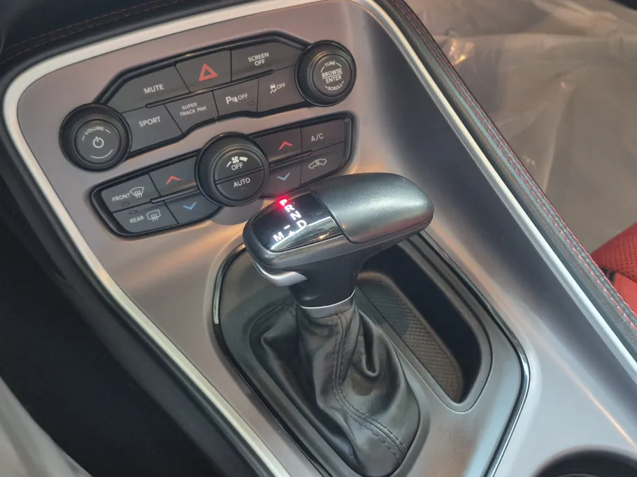 دودج تشالنجر RT 2022 