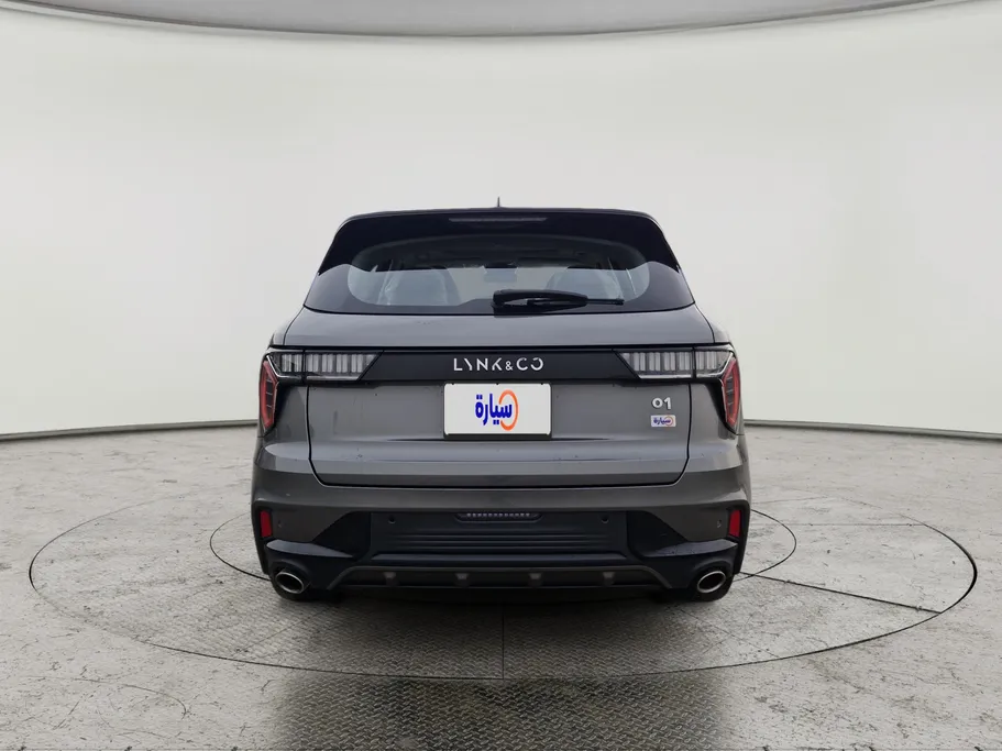2024 Lynk and Co 01 Louder Pro 