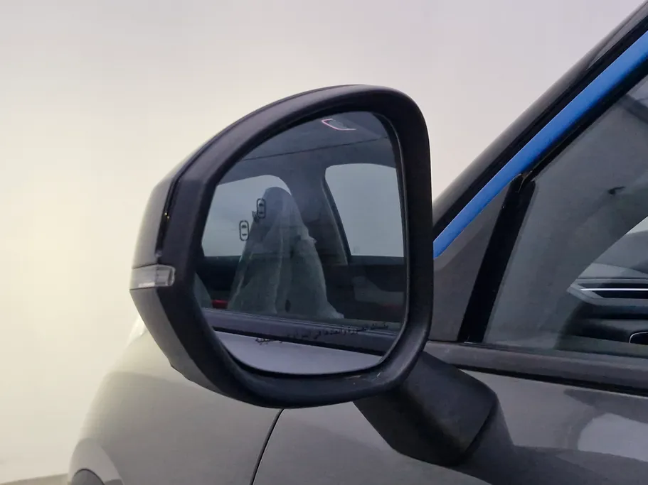 2024 Lynk and Co 01 Louder Pro 