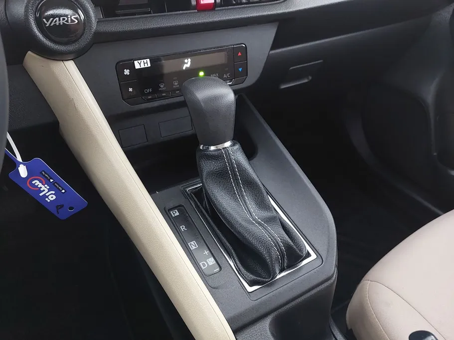 تويوتا يارس Y 2024 