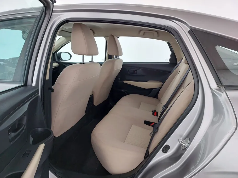 تويوتا يارس Y 2024 