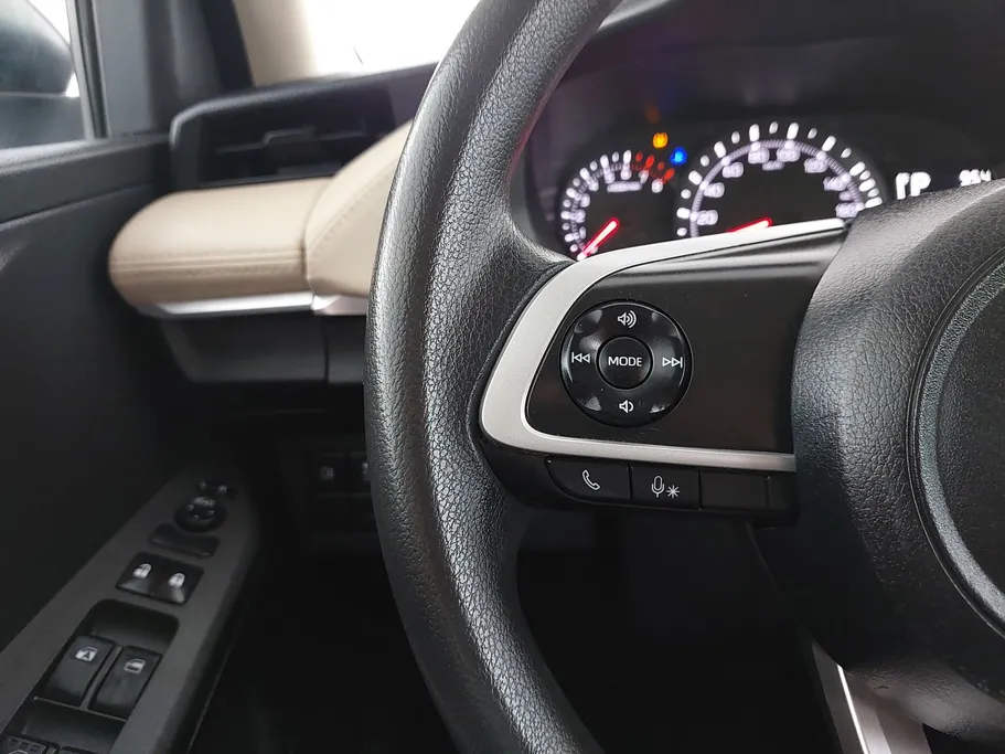 تويوتا يارس Y 2024 