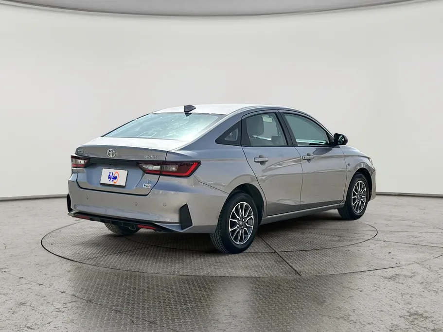 2024 Toyota Yaris  Y 