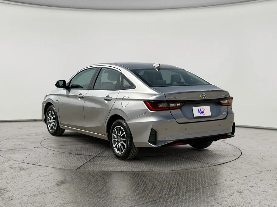 2024 Toyota Yaris  Y 