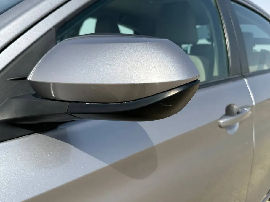2024 Toyota Yaris  Y 