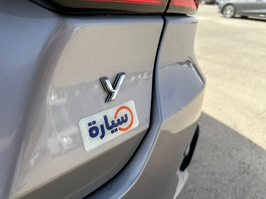 2024 Toyota Yaris  Y 