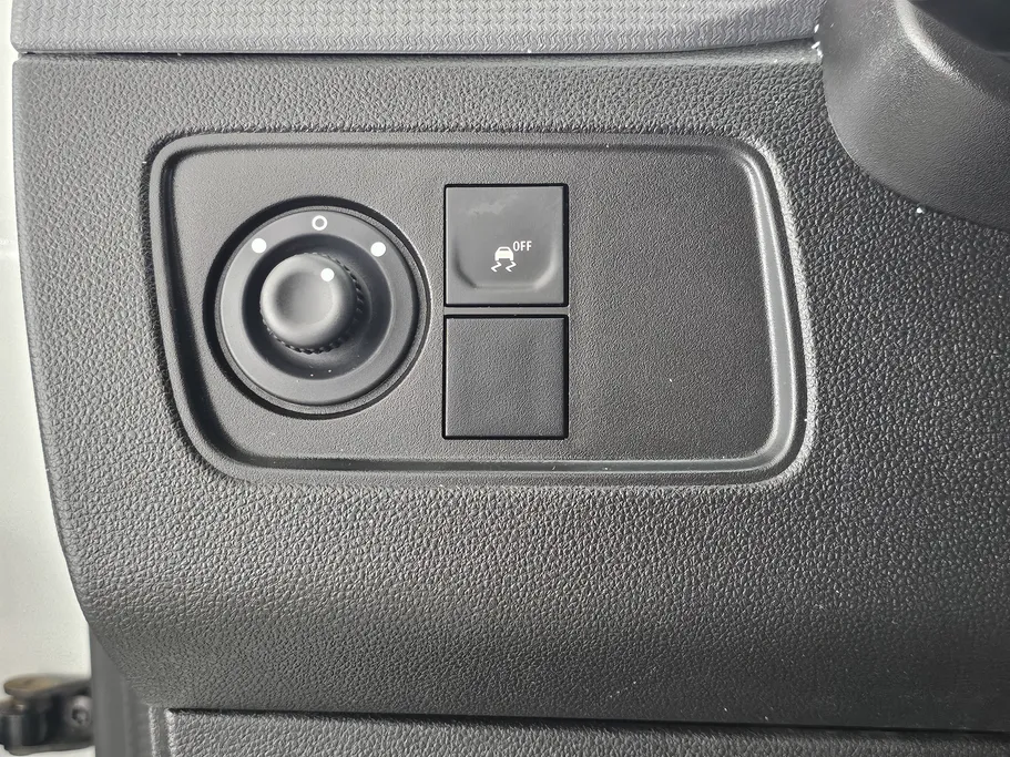 رينو اكسبرس فان 2024 