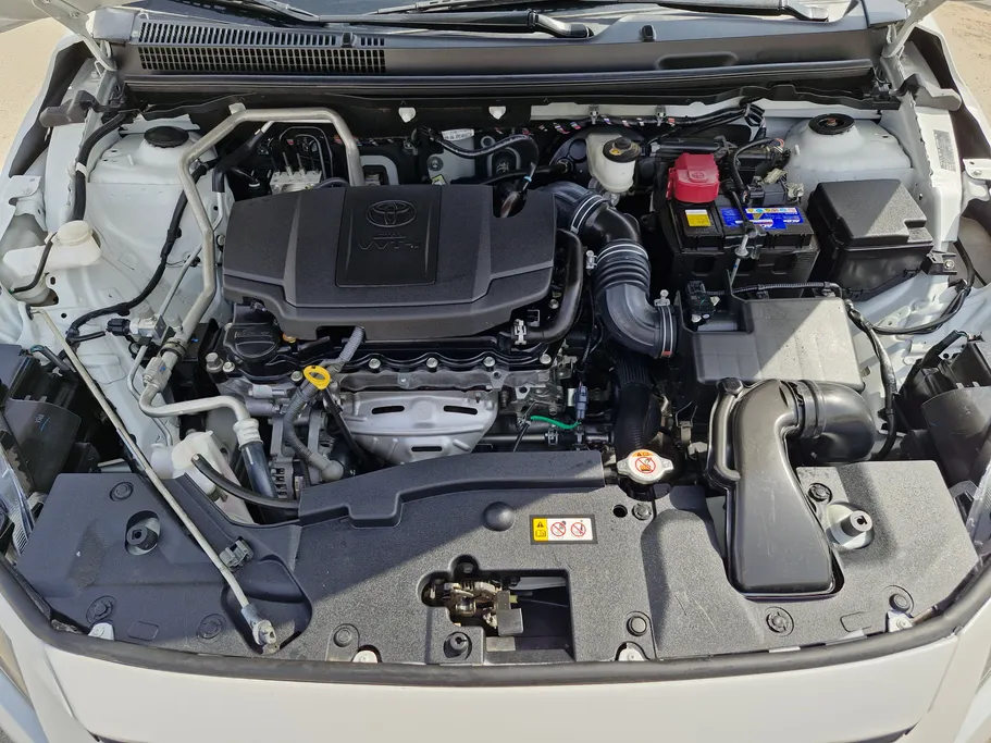 2023 Toyota Yaris  Y 