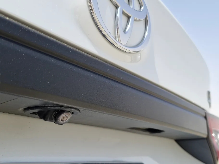 2023 Toyota Yaris  Y 