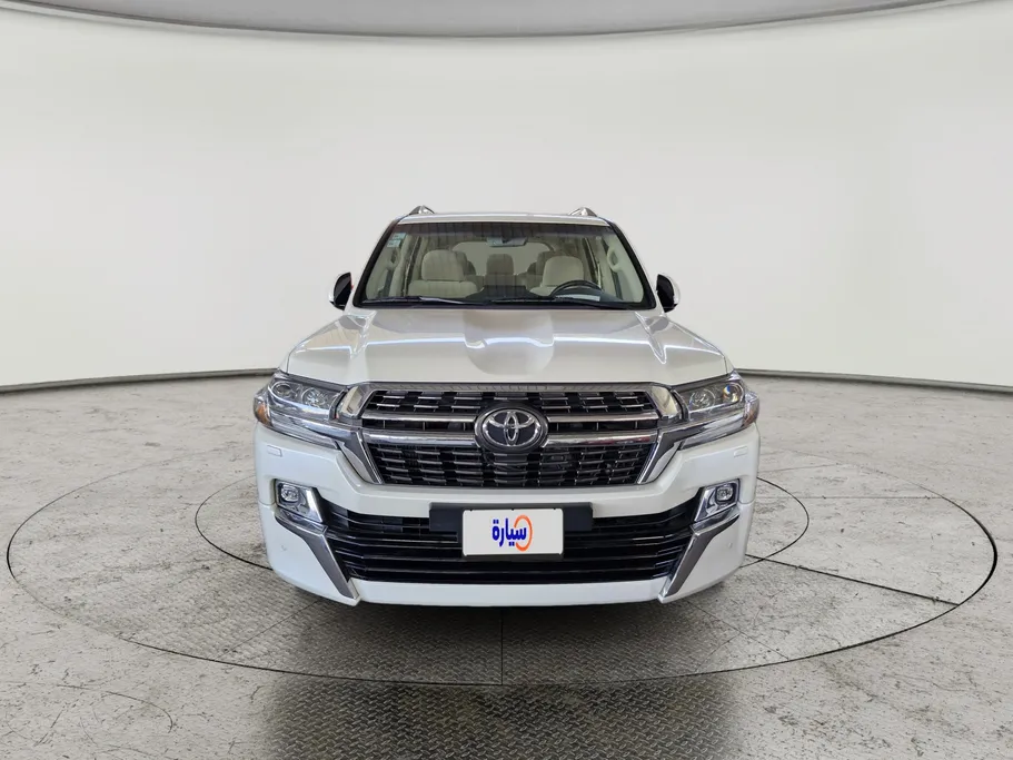 2021 Toyota Land Cruiser Grand Touring 