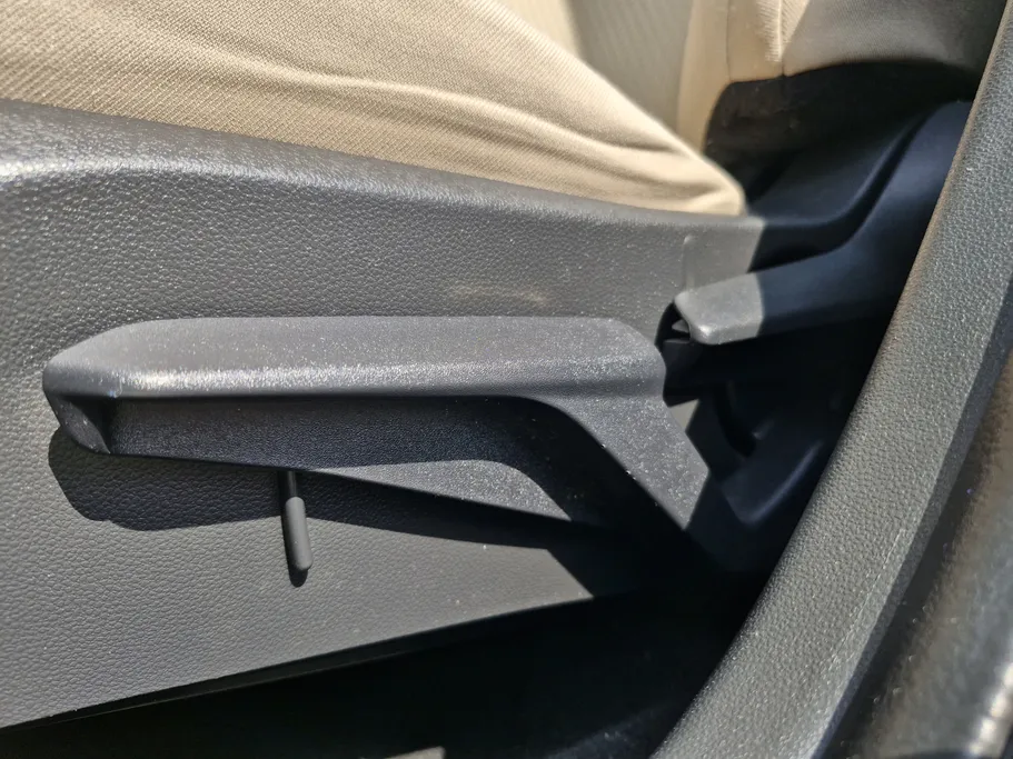 تويوتا يارس Y 2023 