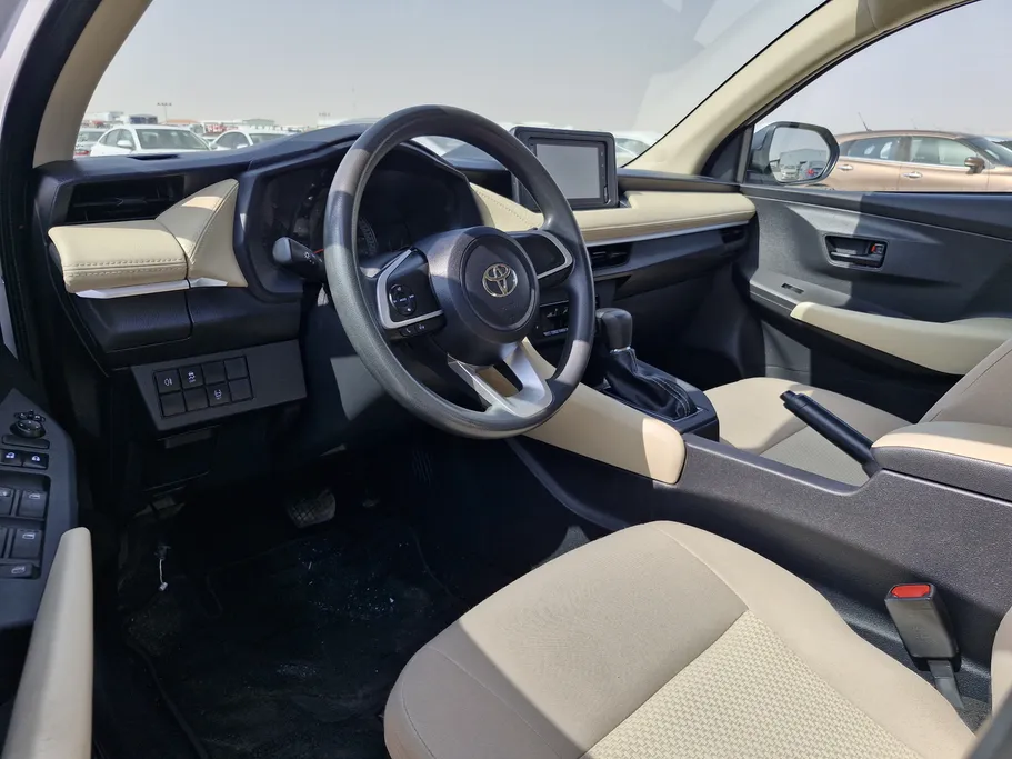 تويوتا يارس Y 2023 