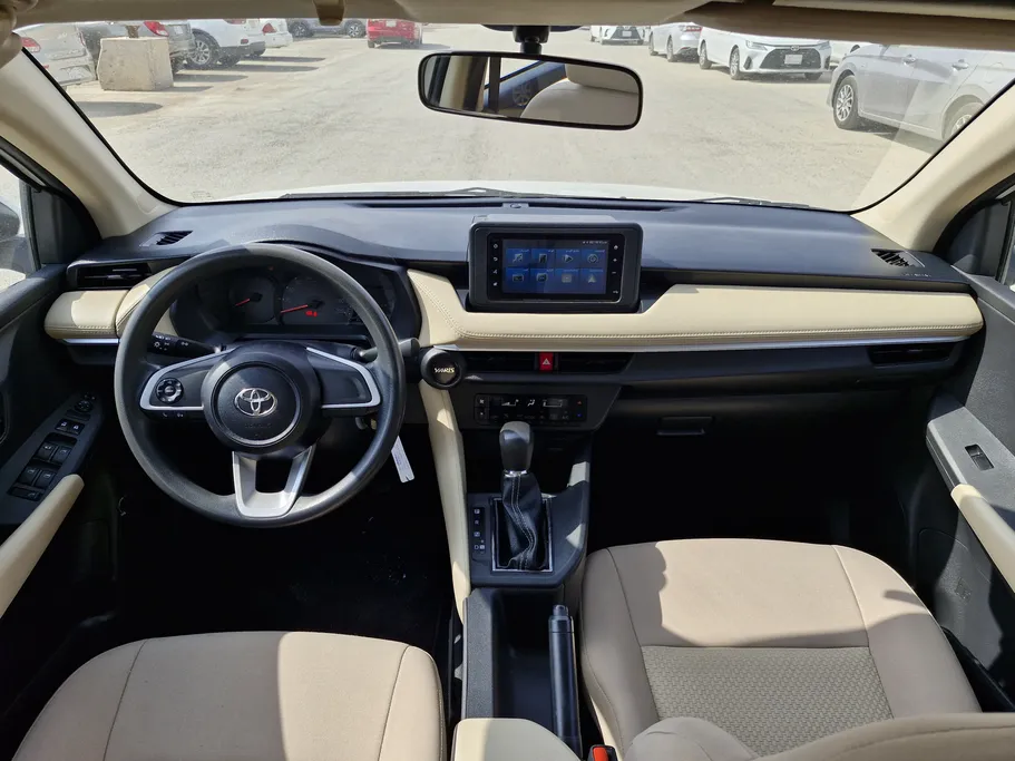 تويوتا يارس Y 2023 