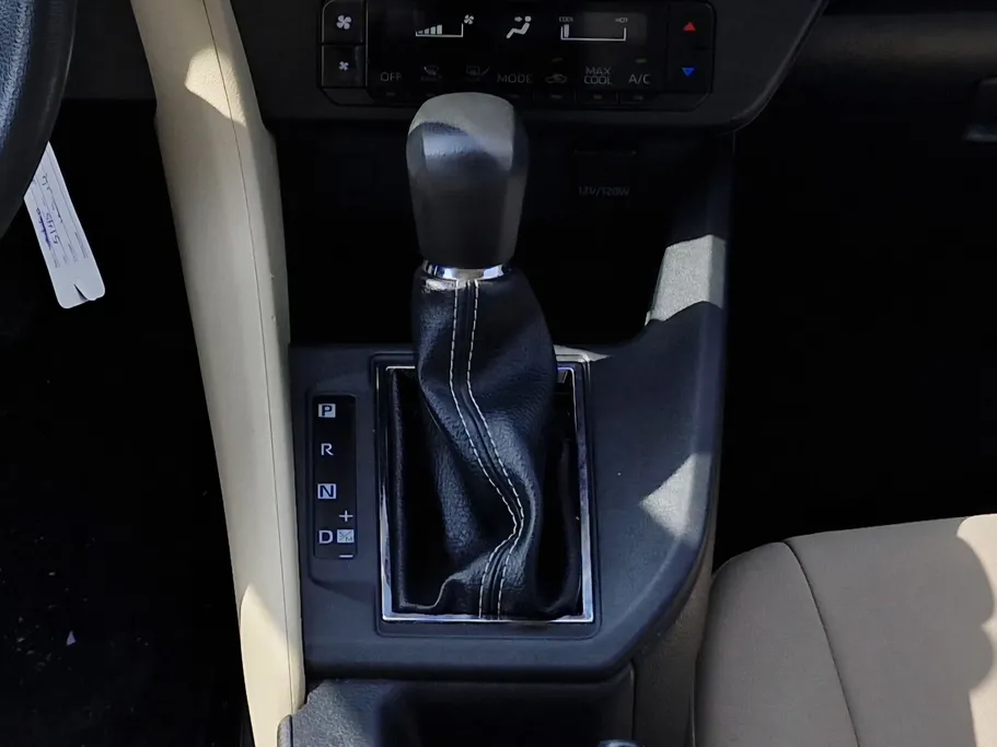 تويوتا يارس Y 2023 