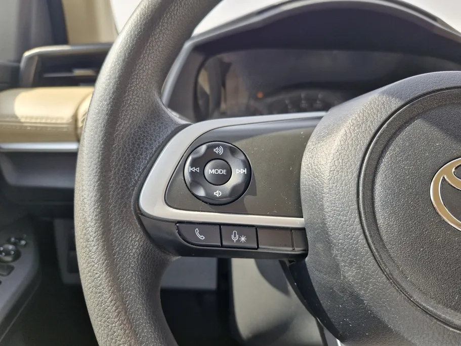 تويوتا يارس Y 2023 