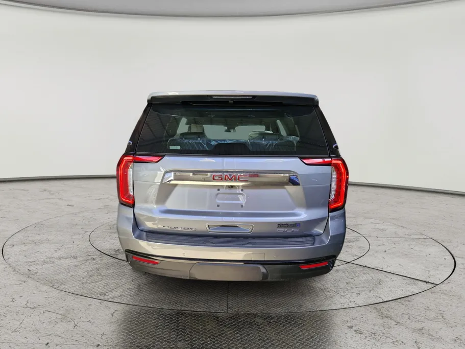 2023 GMC Yukon SLE 
