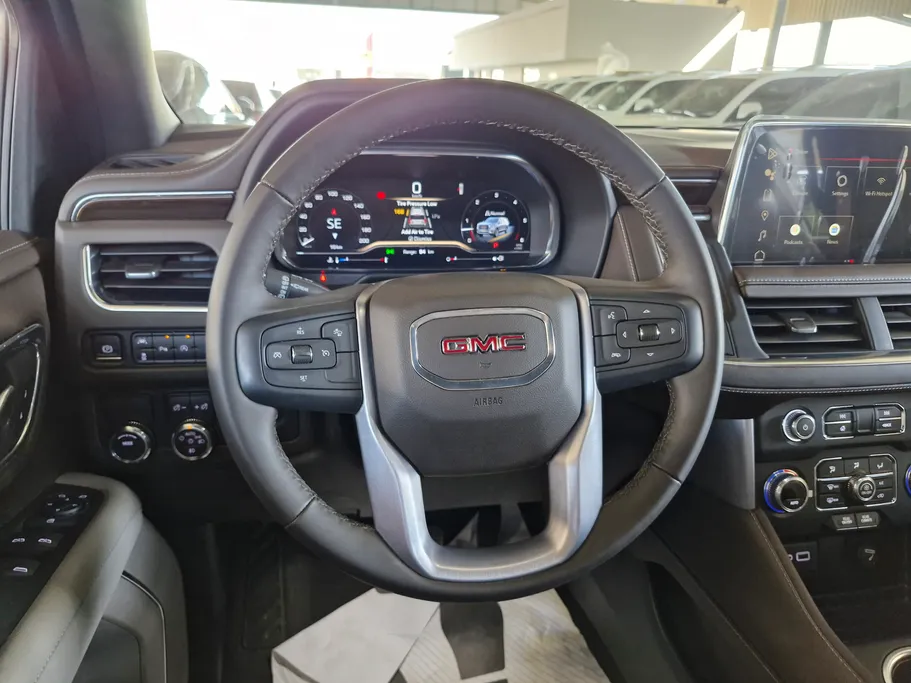 جي إم سي  يوكن SLE 2023 