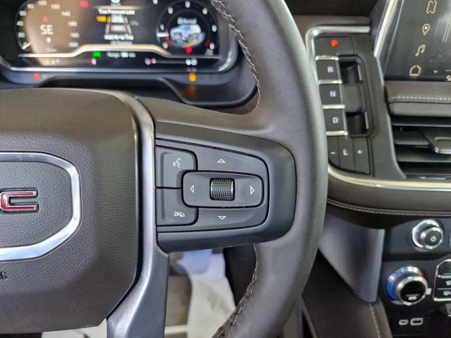 جي إم سي  يوكن SLE 2023 