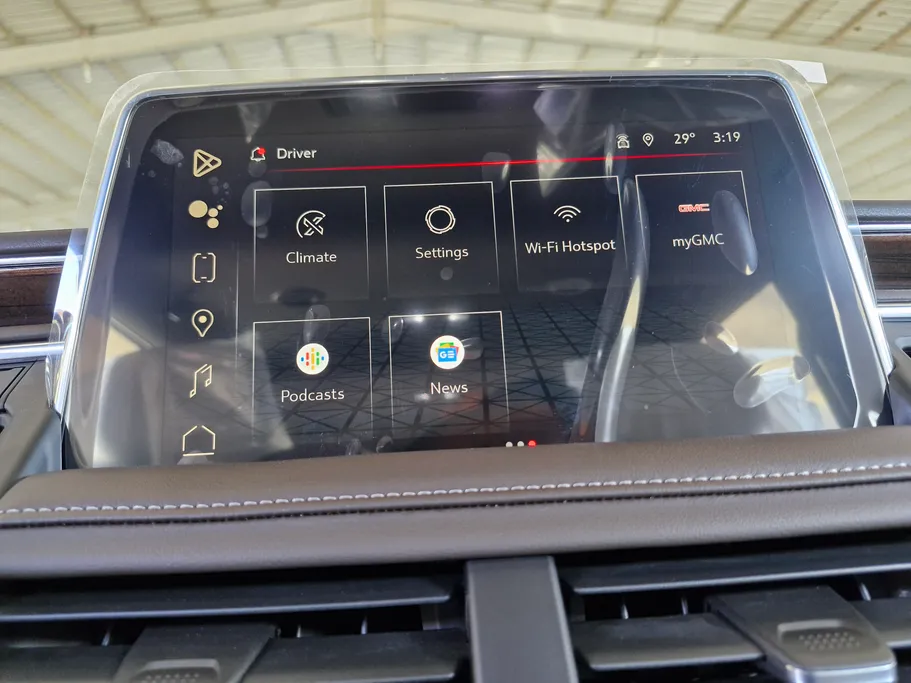 جي إم سي  يوكن SLE 2023 