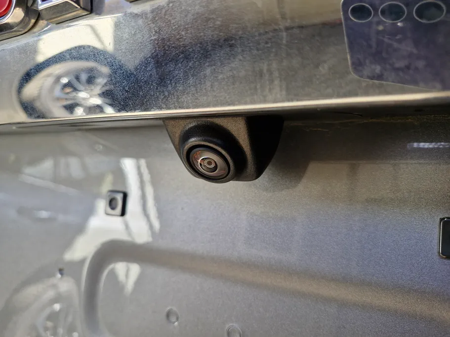 جي إم سي  يوكن SLE 2023 