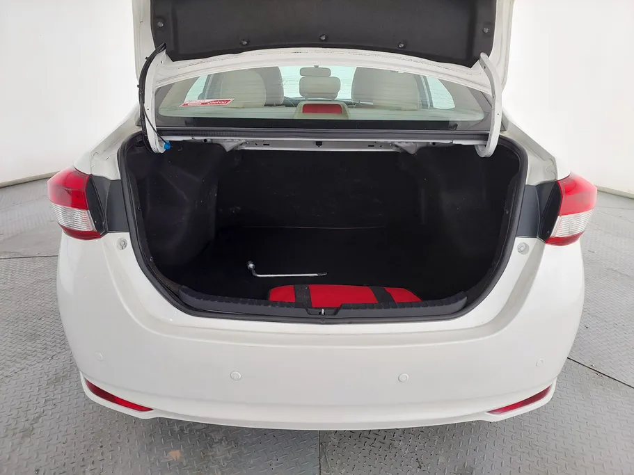 تويوتا يارس Y 2019 