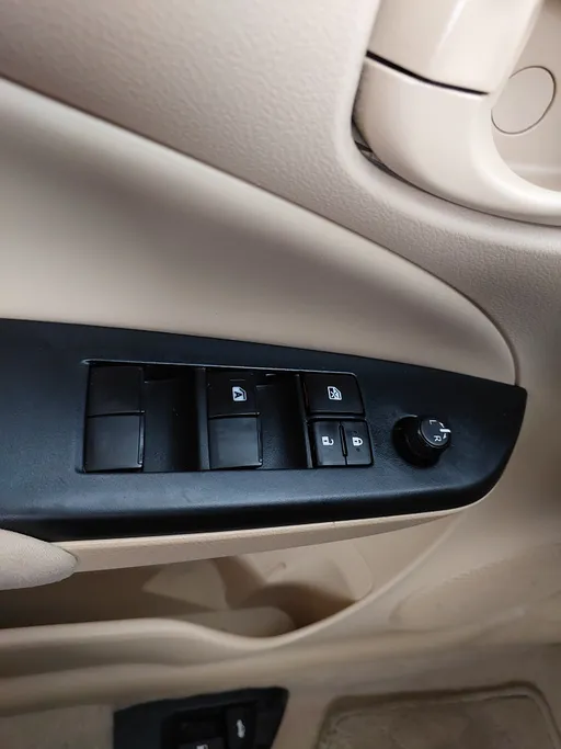 تويوتا يارس Y 2019 