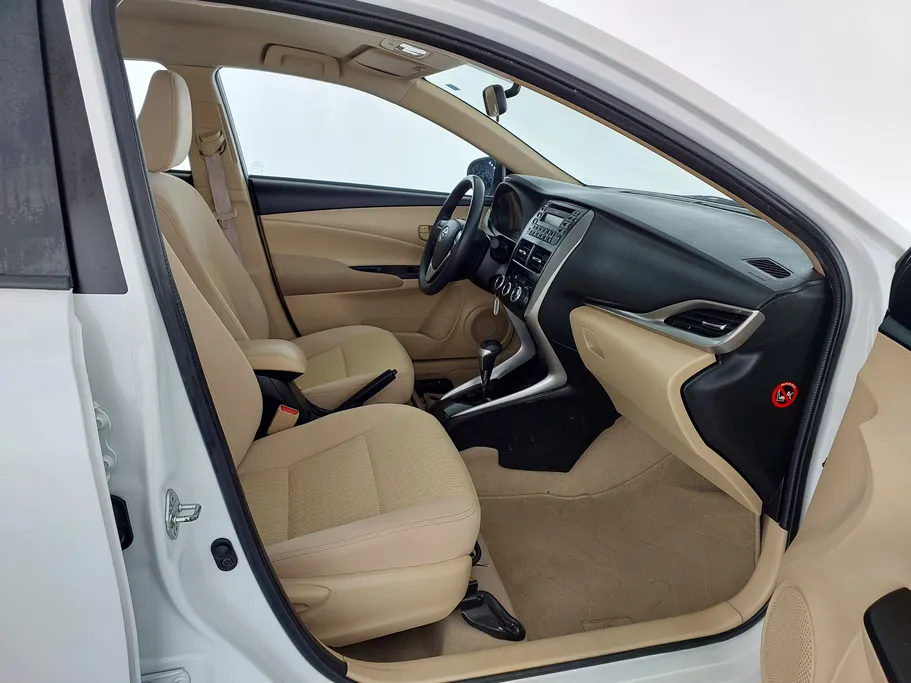 تويوتا يارس Y 2019 