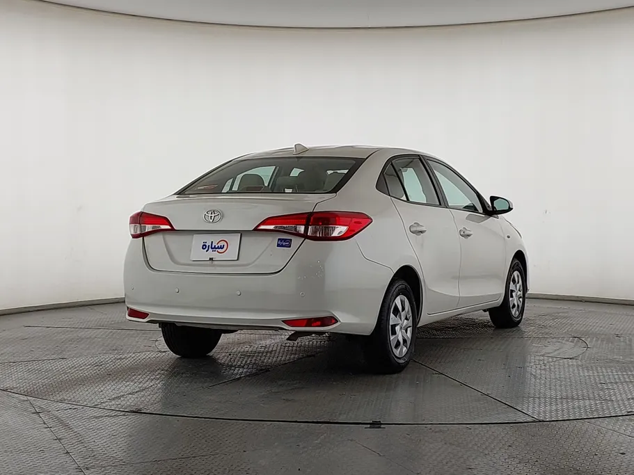 تويوتا يارس Y 2019 