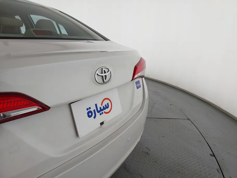 تويوتا يارس Y 2019 