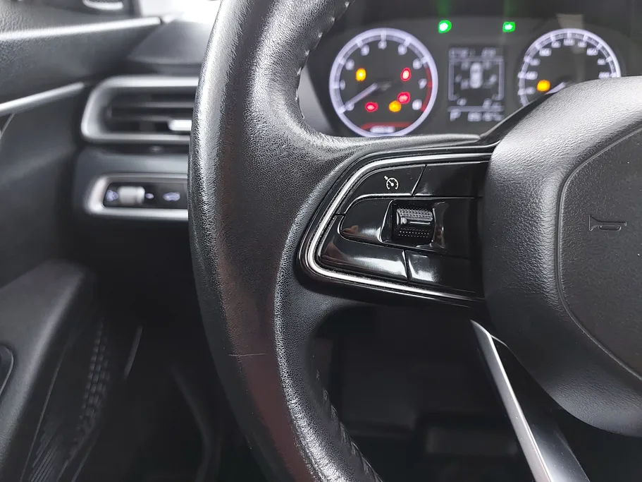 جيلي امجراند GS 2023 