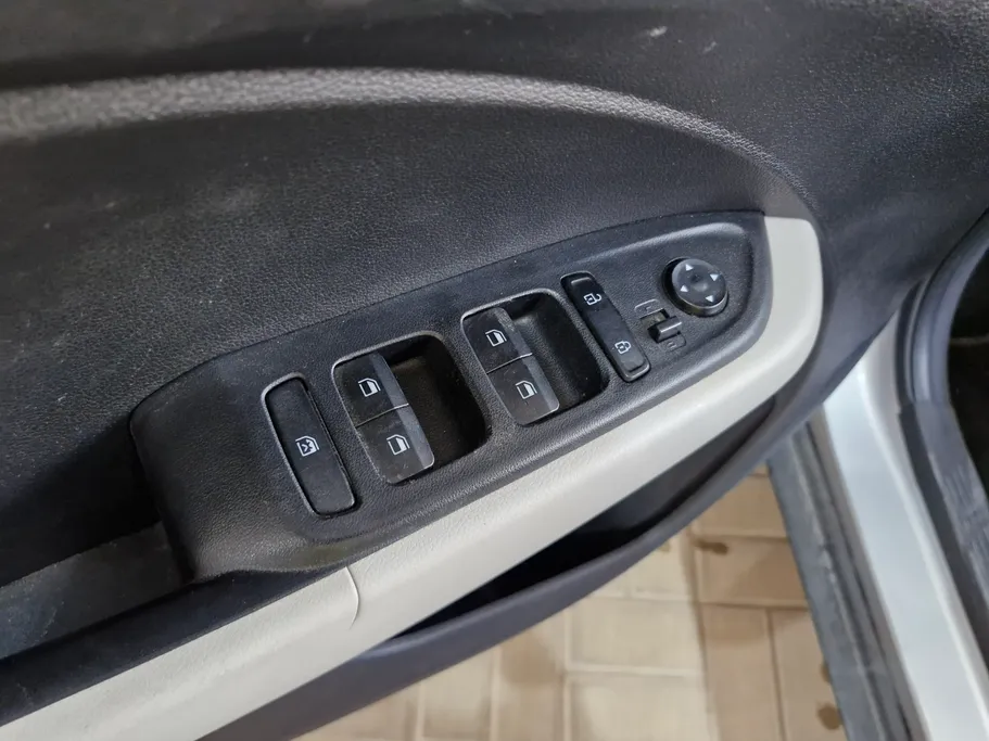 2024 Hyundai Venue Smart 