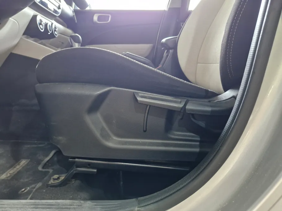 2024 Hyundai Venue Smart 