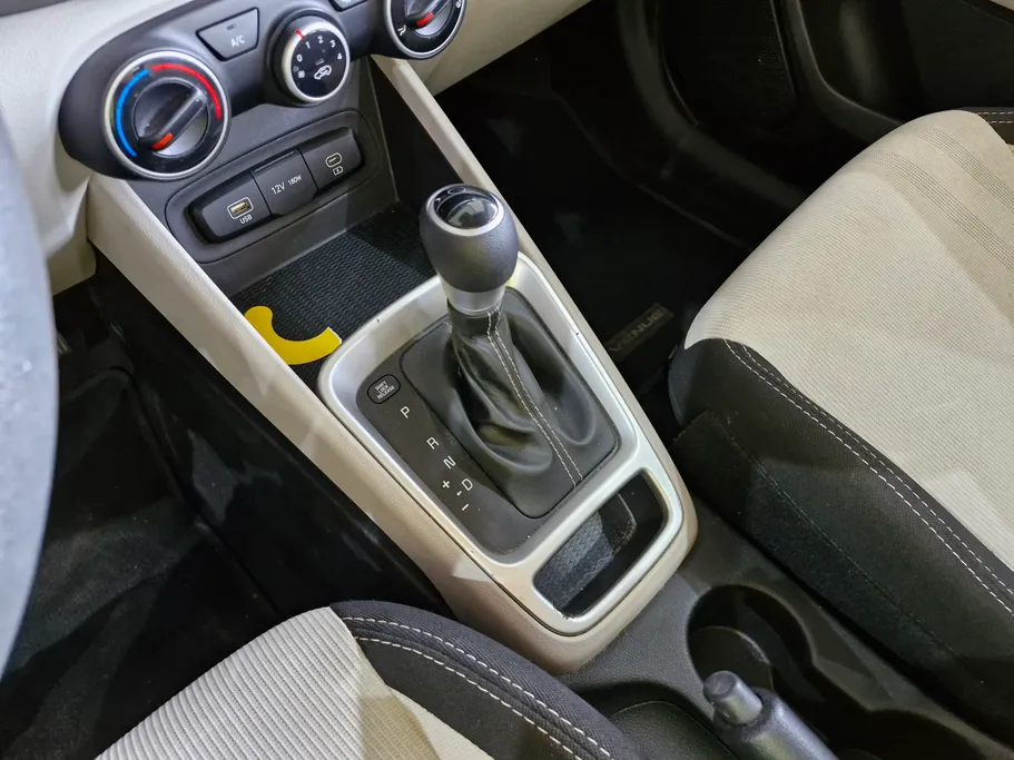 2024 Hyundai Venue Smart 