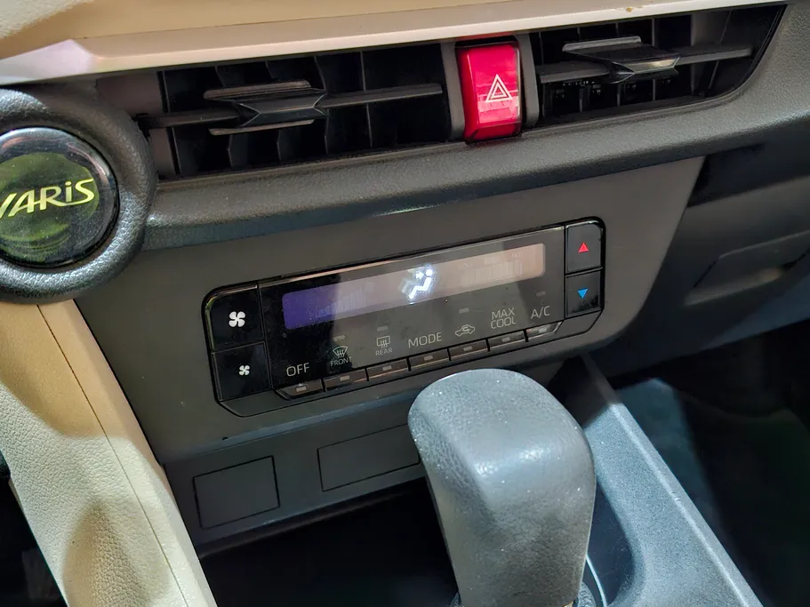 تويوتا يارس Y 2023 