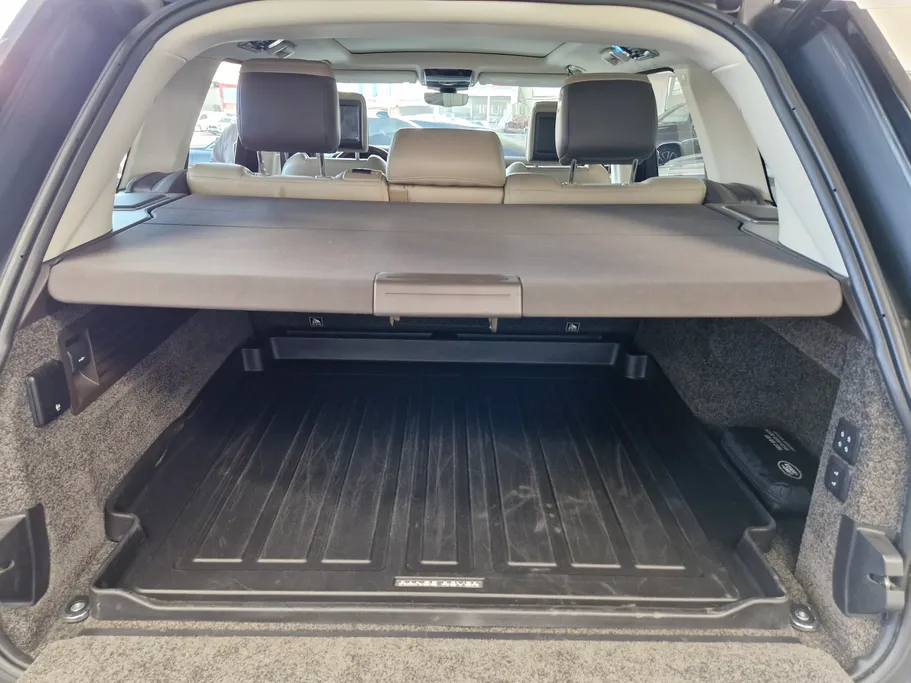 لاند روفر رنج روفر VOGUE  2019 