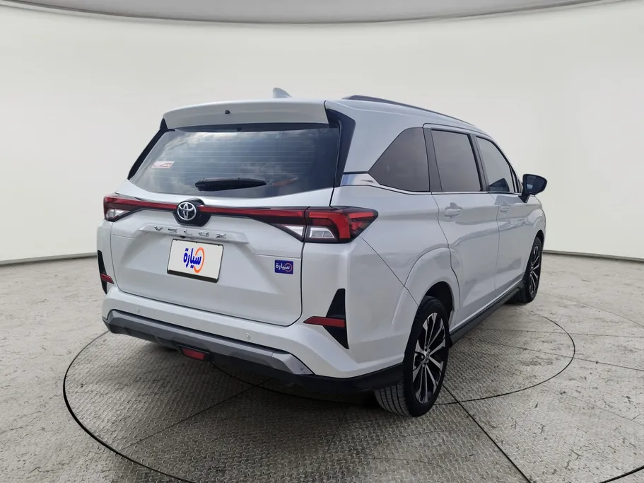 2023 Toyota Veloz GLX 