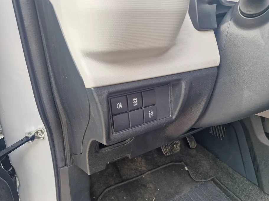 2023 Toyota Veloz GLX 