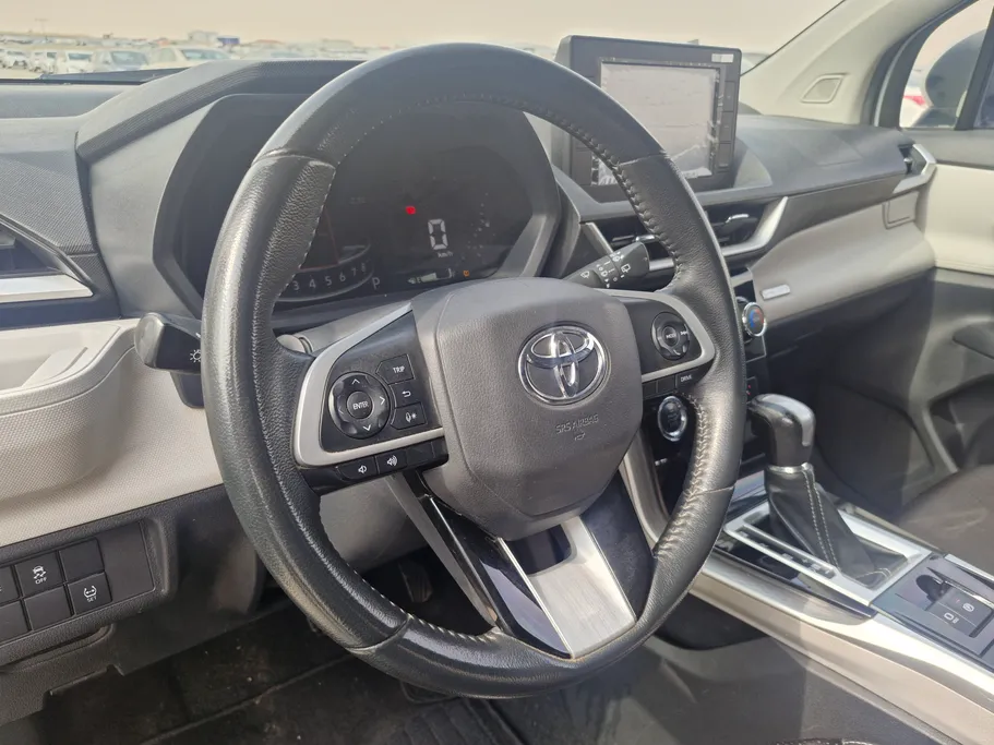 2023 Toyota Veloz GLX 